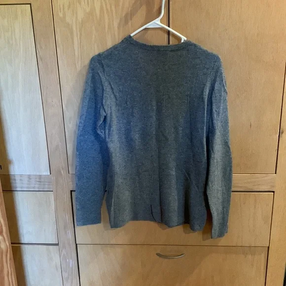 Tory Burch sweater. Medium - Picture 5 of 6